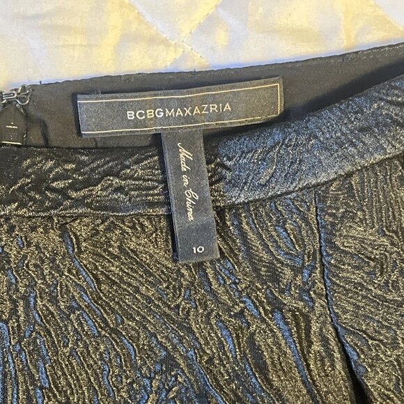 BCBG MAXAZRIA Black A Line Skirt Size 10 Zipper - Hook & Eye Closure - Picture 7 of 7